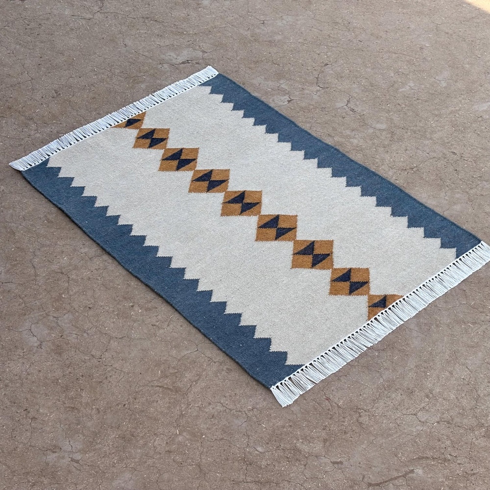 Handmade Wool Multicolor Vintage Dhurrie For Home